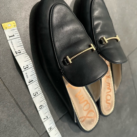 Men's Black Leather Loafers with Gold Accent - Picture 4 of 12